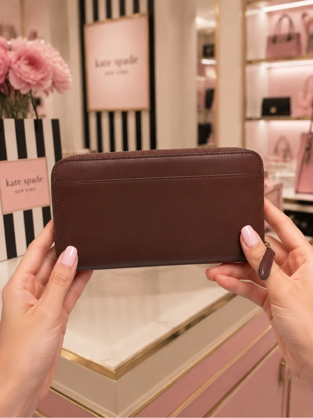 kate spade sleek zip